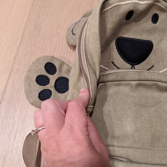 L. L. Bean Kids Beige Bear Backpack - Picture 5 of 11
